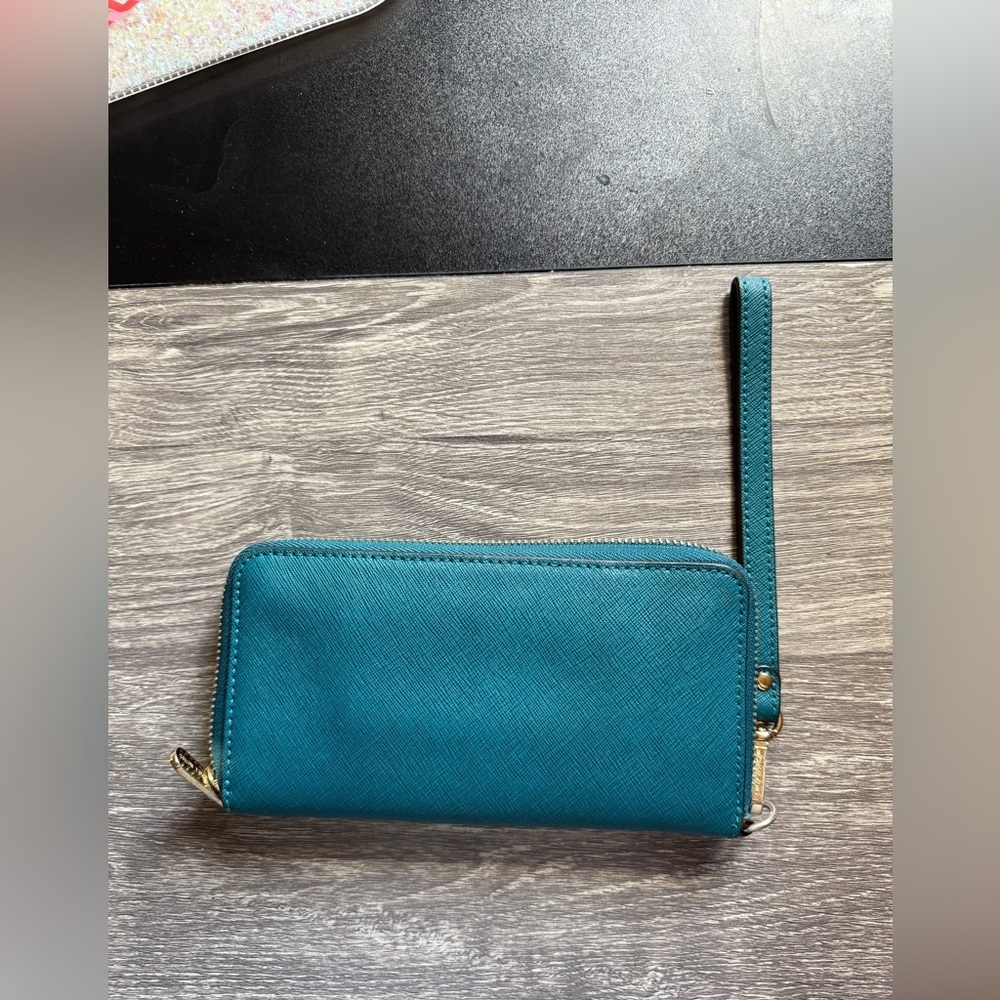 ** SOLD ON MERCARI ** Michael Kors Blue Wristlet Clutch - Picture 2 of 3